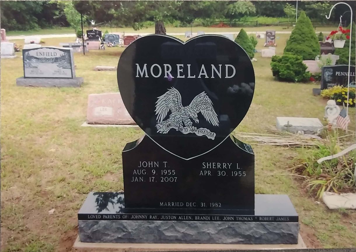 Kienitz-Nix Memorial monument