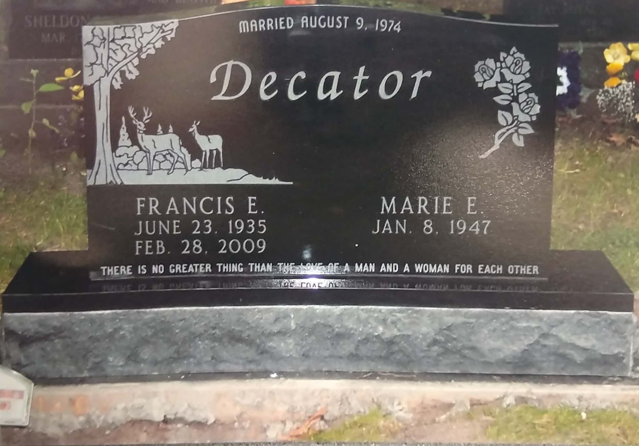 Kienitz-Nix Memorial monument